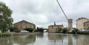 Maisons de vacances Gites a Moussan ,Domaine de la barque a 5 mins de Narbonne : photos des chambres