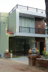 Shanthi Villa Resort