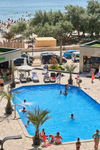 Color Studio 126 - Spa & Pools access