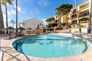 Sea Front Beach House Sandra D