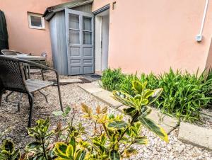 Honterus Studio - Black Church