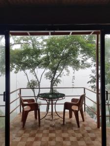 Sunset Valley Kerala Pool Resort - Monsoon Forest Cottage Stay in Idukki with Private Waterfalls, Natural Streams & Breathtaking Views