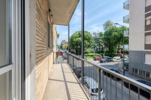 BnButler - Stromboli, 22 - Ampio, Luminoso ed Elegante