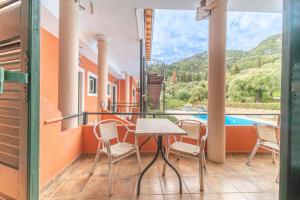 Arianna apartment 14