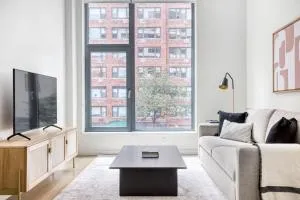 UES 1BR w Doorman Gym nr Carl Schurz Park NYC-642 - Steinway