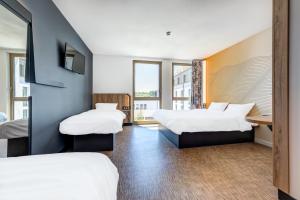 Hotels B&B HOTEL Saintes : Chambre Quadruple