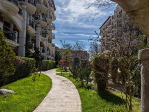 Harmony Suitеs apartment