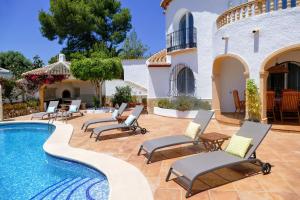 Villa EntreMarYTierra - piscina privada - climatizada