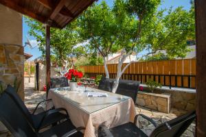 Lemon Tree Zante city Apartment by "elite"