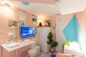 The 62 Home l Homkeey Apartments