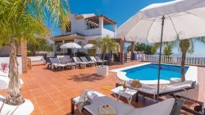 Casa Los Almendrales Torrox by Ruralidays - Río