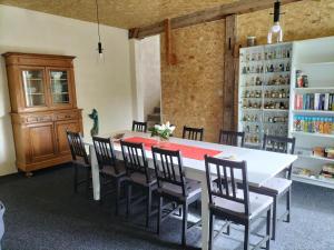 B&B / Chambres d'hotes Le Jardin Des Hirondelles : photos des chambres