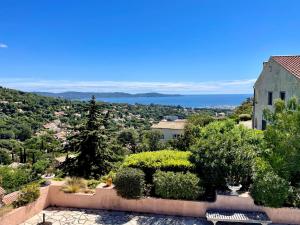 Villas Villa avec piscine, magnifique vue mer : photos des chambres