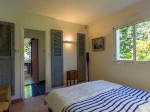 Maisons de vacances Holiday Home Zur Schonen Aussicht - PNR220 by Interhome : photos des chambres
