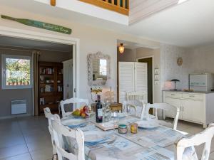 Maisons de vacances Holiday Home Penn an Aod - KER225 by Interhome : photos des chambres