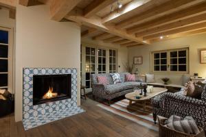 Chalets Chalet Sarcleret : photos des chambres