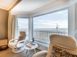 Apartment in Ostend with Stunning Sea View