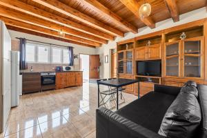 E Ensuite Vacation Apartment LANZAROTE