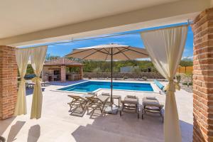 Villa QUERCUS 