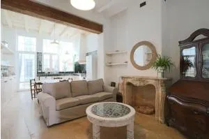 Apartamentos Castillo Quince - 卡塔亚