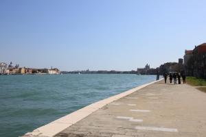 Giudecca Luxury Gallery