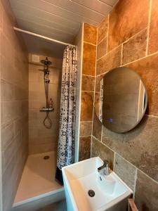 Une Nuit Comme Un Chevalier! Coeur historique - Hypercentre.