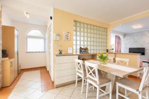 Apartment Blazi Njivice