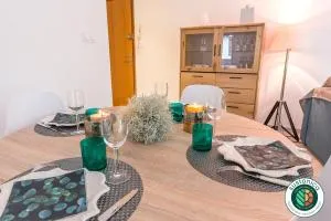 Coeur du village-Appartement refait a neuf, Une Exclusivité LLA Selections by Location lac Annecy - Filly