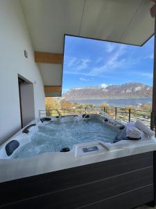 Appartements Le Panoramic - Loft & Mainfloor - Outstanding lake View by LocationlacAnnecy, LLA Selections : photos des chambres