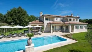 An elegant countryside holiday home in Kanfanar - Barat