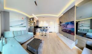 Belgrade Waterfront 16th fl Lux Apt. w City view