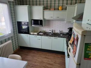 Maison chaleureuse, gîte pour famille, amis, ouvriers...