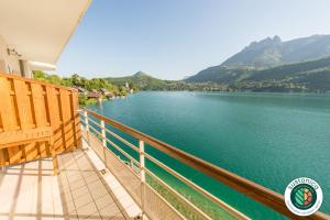 Appartements Les Libellules acces direct au lac, 7 apts du studio au 4 ch, LLA Selections by LocationlacAnnecy : photos des chambres