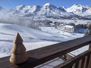 Appartements La joue du loup, T3 acces direct aux pistes. : photos des chambres