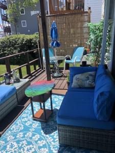 Bayside 1st Floor OC 2 br1ba pool condo close to Jolly RogerConvention Center
