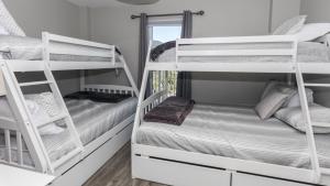 5-STAR BEACHFRONT D505 - Total Remodel - Nov & Dec Snowbirds Welcome!