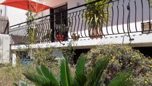 Appartements Bel appartement avec grande terrasse ensoleillee et jardin : photos des chambres
