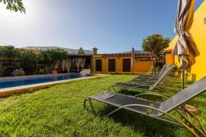 Villa Gáldar piscina aparcamiento privado con BBQ - Pico de Viento