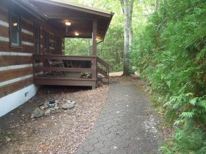 Bears Hideaway