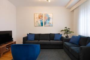 Invicta Premium - 4BR Downtown apartment with AC