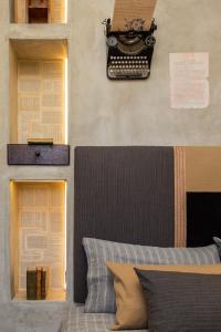 Via Roma Charming Rooms img16