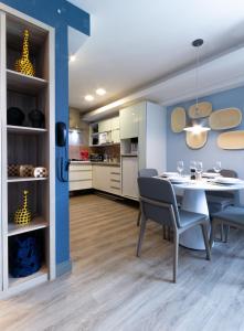 Estiloso e Pertinho da Praia. Lazer e Trabalho