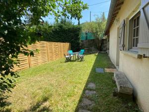 Maisons de vacances Gite Saint-Antonin-Noble-Val, 2 pieces, 3 personnes - FR-1-605-38 : photos des chambres