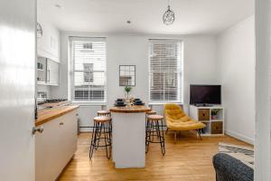 Cozy Covent GardenOxford Street apartment