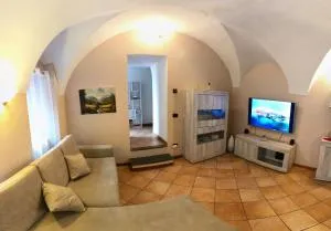 37 Iseo Lake A&A - Zone