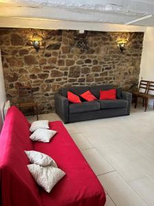 Appartements GITE INDEPENDANT en duplex proche mer COTE DE GRANIT ROSE : Appartement - Rez-de-Chaussée