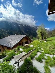 Chalets Chalet with Panoramic View and Sauna : photos des chambres