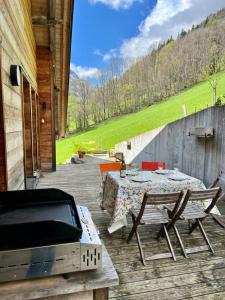 Chalets Chalet with Panoramic View and Sauna : photos des chambres