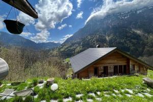 Chalets Chalet with Panoramic View and Sauna : photos des chambres