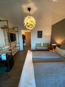 Gemütliches Doppelzimmer mit Balkon und Saunaoption Nordschwarzwald